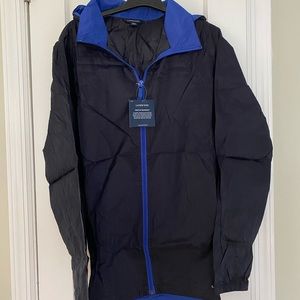 NWT Land’s End “windpocket jacket”. Size XL.